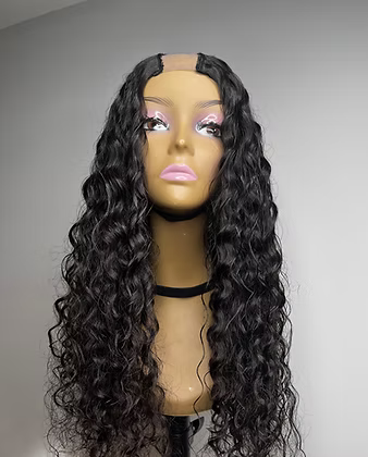 Black Xotic Wave U Part wig on a mannequin head against a gray background