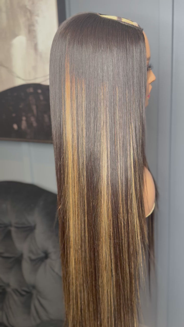 B. Xquisit U Part Wig